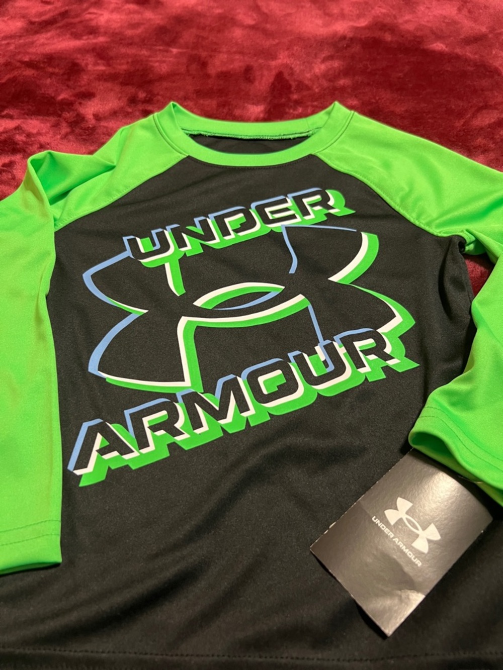 NWT Boys 4 Under Armour Black & Neon Green Graphic Long Sleeve Shirt